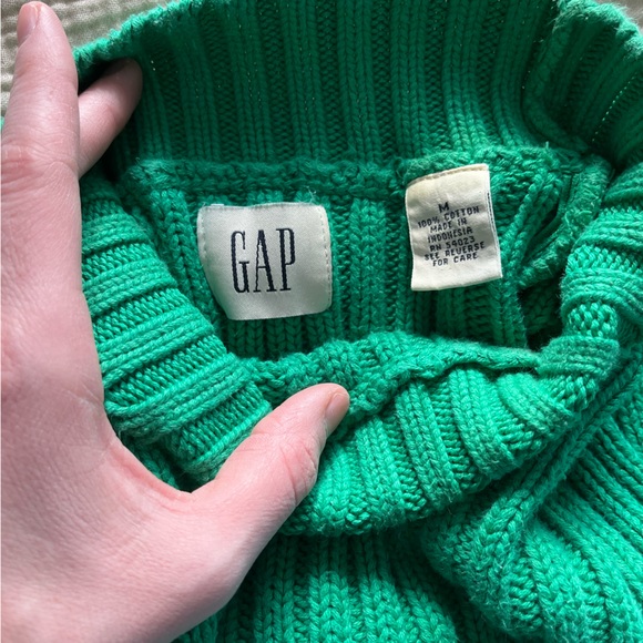 Vintage Gap Sweater - Picture 3 of 6